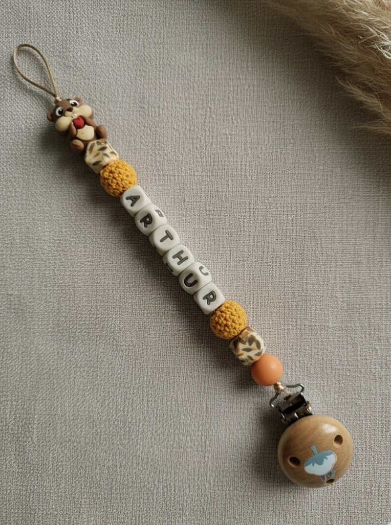 Attache tétine Écureuil des bois